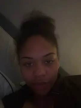 Regina69slut webcam