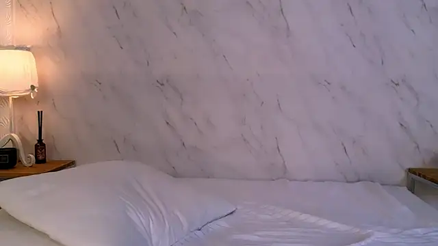 NoraAddams webcam