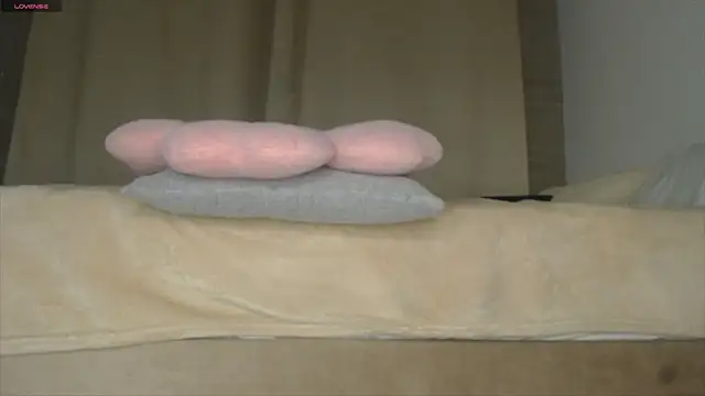 Trissa_Benson webcam