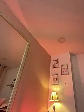 LauraRaider webcam