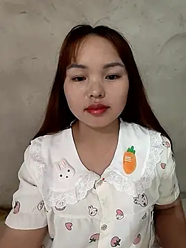 Mina_xYx webcam
