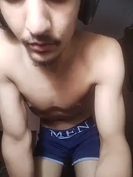 adamhdgdhdv73 webcam