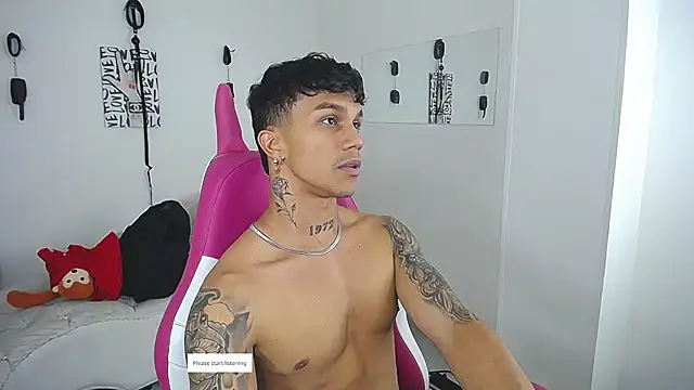 Leonard_Price webcam