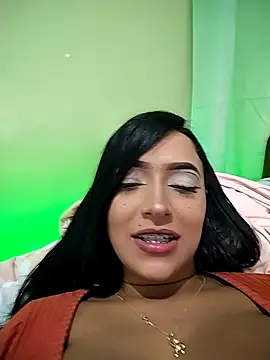 SaharQamar webcam