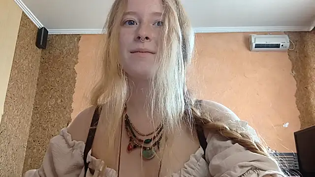 KateVibe_01 webcam