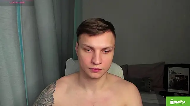 handsome_guy01 webcam