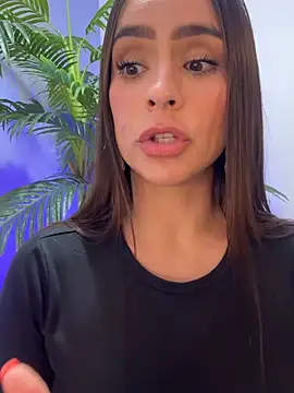 Mau_White webcam