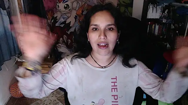 kureiji_hentaii webcam