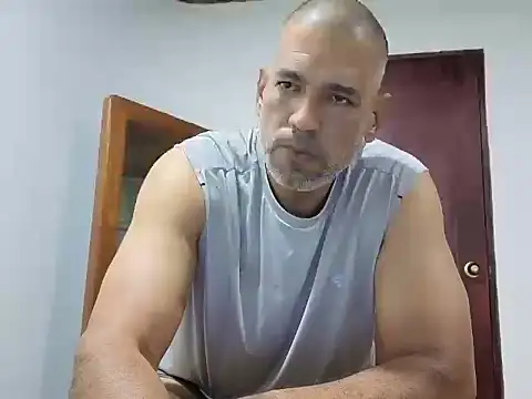 jackbigcock11 webcam