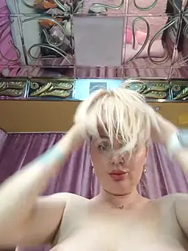 LadyLolyPop_ webcam