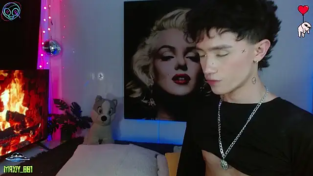 maxiy_001 webcam