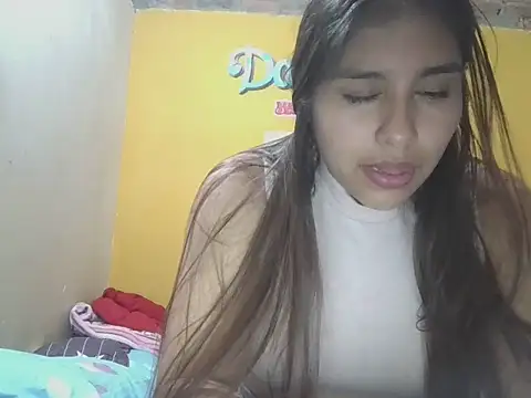 zairabreze webcam