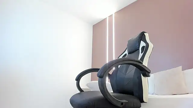 zoee_zi webcam