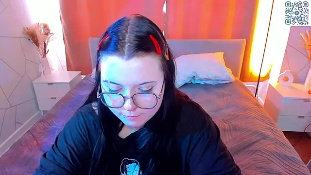 Kira_G0ld webcam