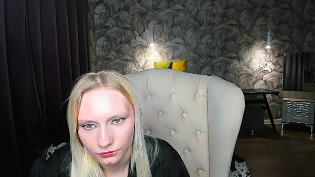 Elizabeth_Adams webcam