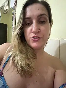 Bia_sexynovaes webcam