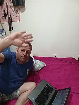 ZuriandAlex webcam