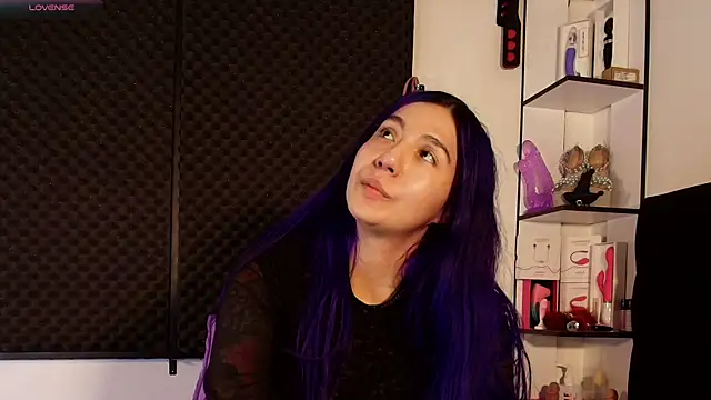 karlamoon23 webcam