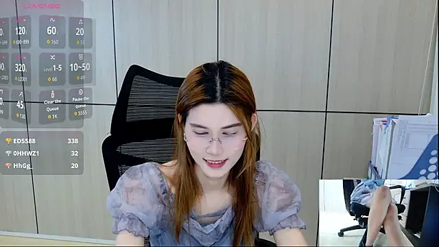 zhen-68 - Zhen-68's free webcam - UK Sex Cams