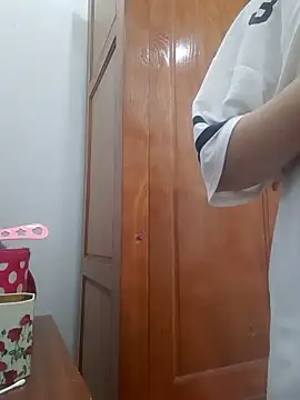 Hina_nguyen webcam