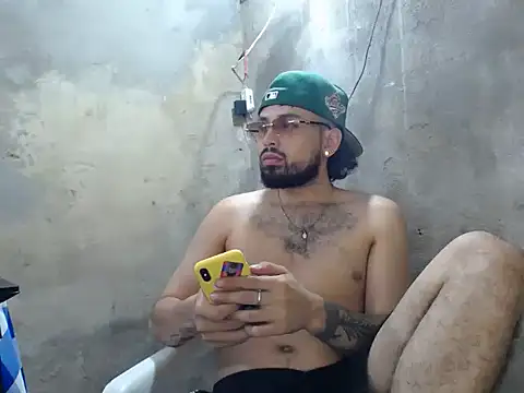 camilorestrepo77 webcam
