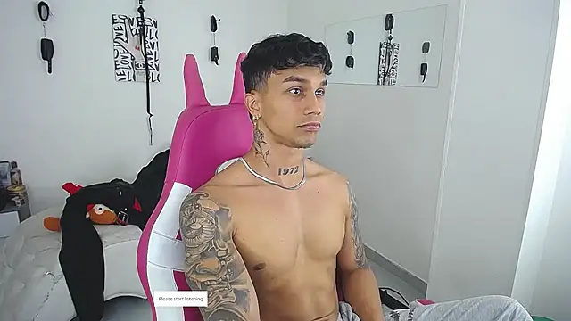 Leonard_Price webcam