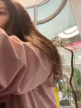 美女xiaochengzi505在线直播