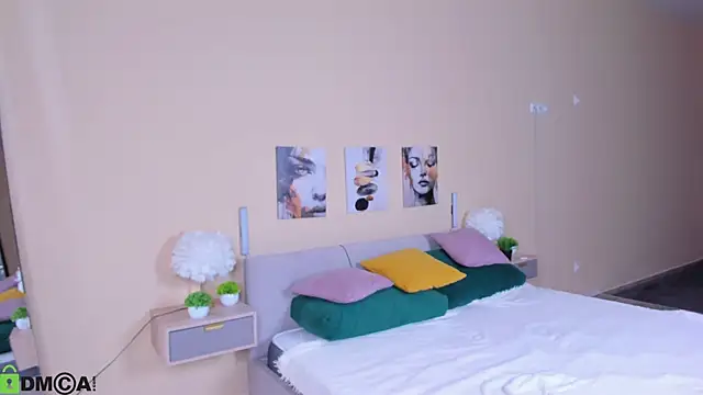 Xenia_paradise webcam