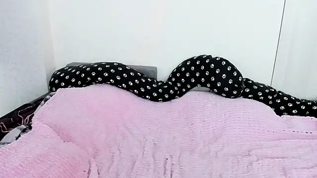 Dark_Moni webcam
