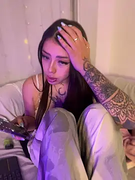 AshleyWinslow webcam
