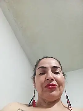 MaryRoze_ webcam