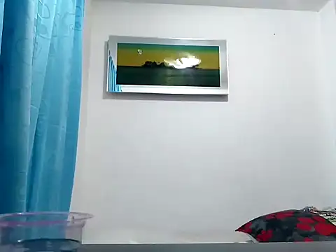 Canella_Lovely webcam