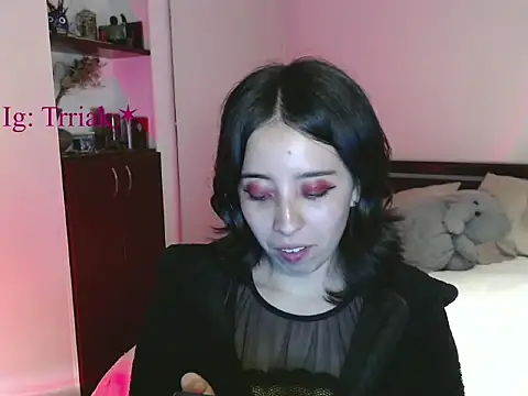 babyluna_8_8 webcam