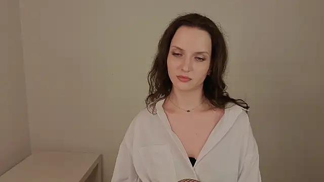Ariadna_Shy webcam