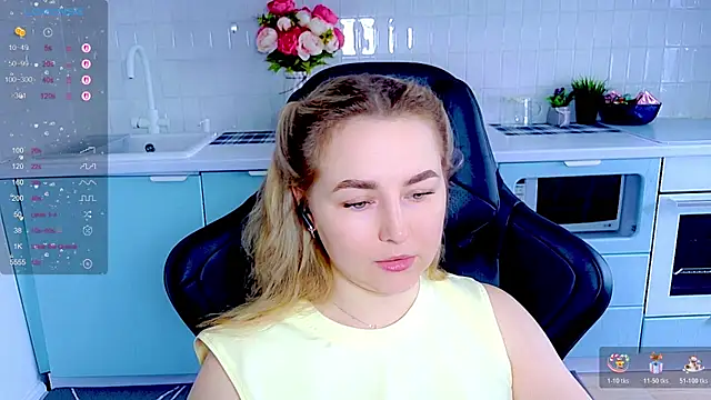 Mira_Mermayd webcam