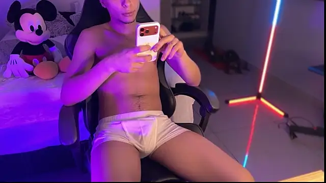 zamir333 webcam