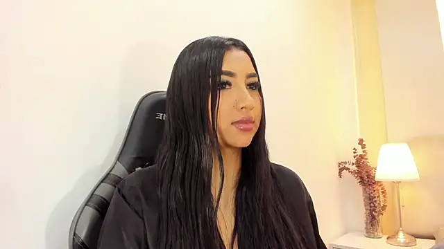 SalomeeBell webcam