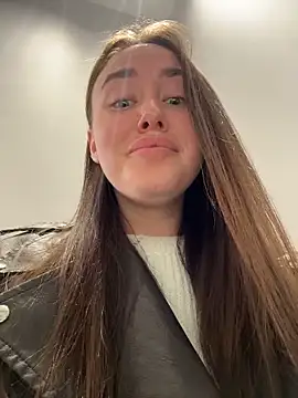 KiraSunshine webcam