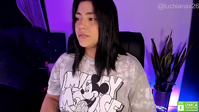 lucy26_ webcam