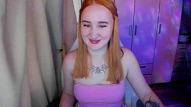 KeiraNight webcam