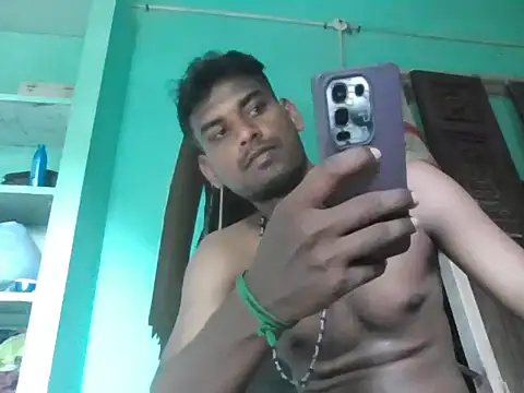 Tamilgud23 webcam