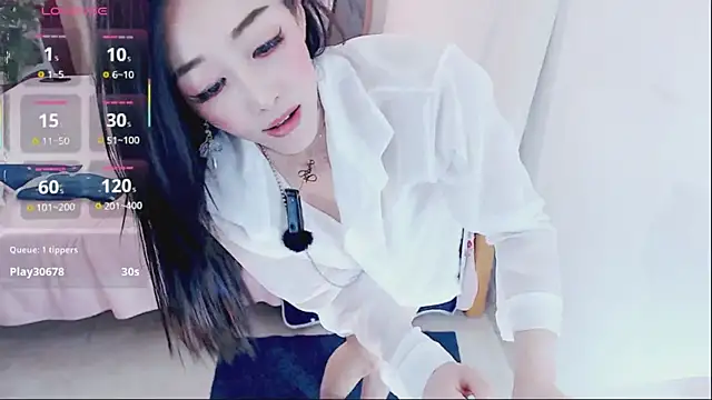 美女yaoyao-baby520在线直播