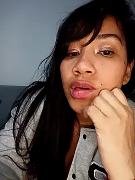 violettaa_millerss webcam