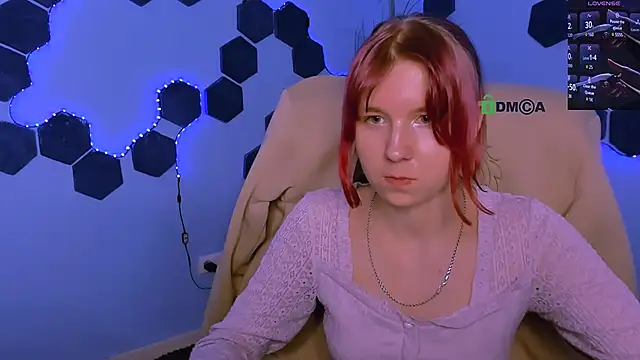 gloria_bubble webcam