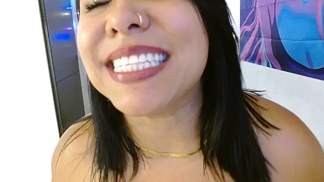 alessialux webcam