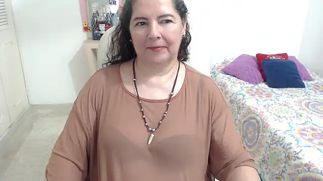 leonela_69 webcam