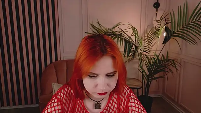 _ava_sky_ (F young) - Do you want me to lick my fingers?