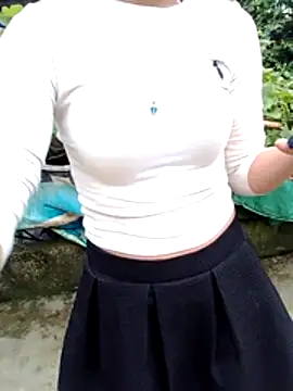 Zara-Lina webcam