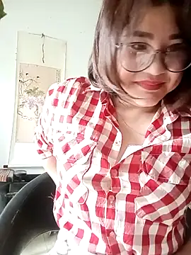rose_didi - Rose_DiDi's free webcam - UK Sex Cams