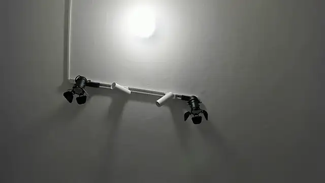 Inaya_Khalifa webcam